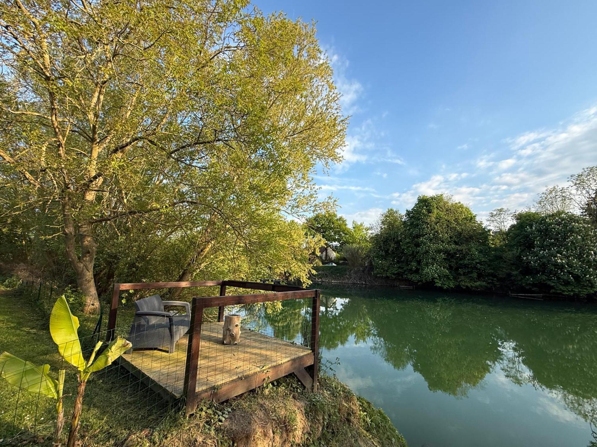 Appartement Familial Au Bord De La Marne, Jardin 8000M2, Piscine, Court De Tennis, Terrasse, Parking Gratuit Proche Disneyland Isles-lès-Villenoy Exteriér fotografie